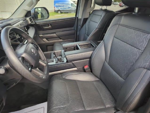 2024 Toyota Tundra 4WD 4WD SR5 CrewMax 5.5' Bed (SE)