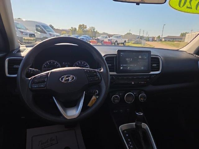 2020 Hyundai VENUE SEL IVT