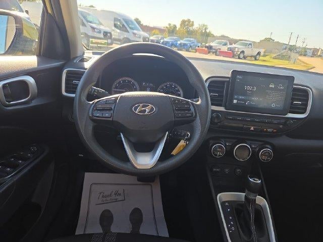 2020 Hyundai VENUE SEL IVT