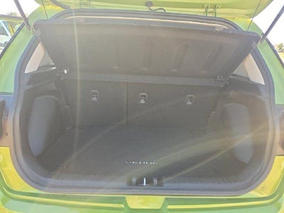 2020 Hyundai VENUE SEL IVT