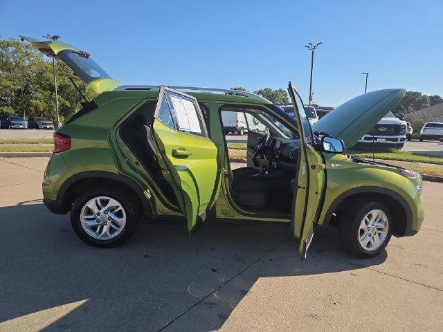 2020 Hyundai VENUE SEL IVT