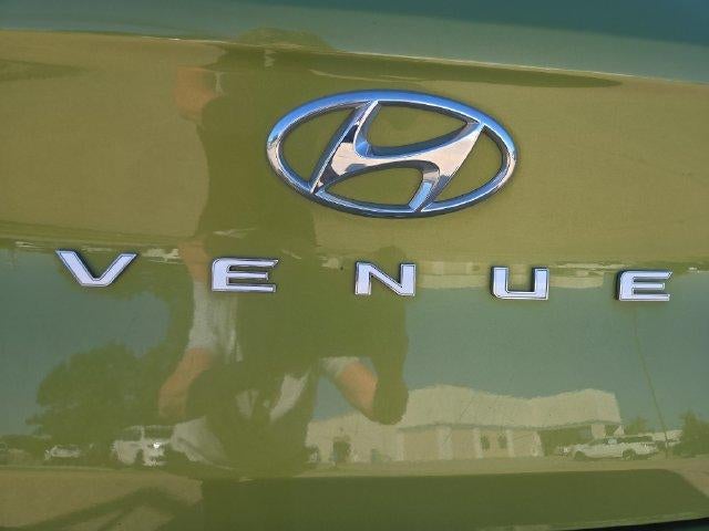 2020 Hyundai VENUE SEL IVT