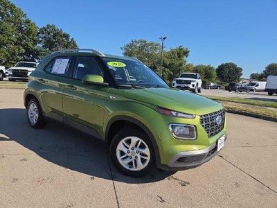 2020 Hyundai VENUE SEL IVT